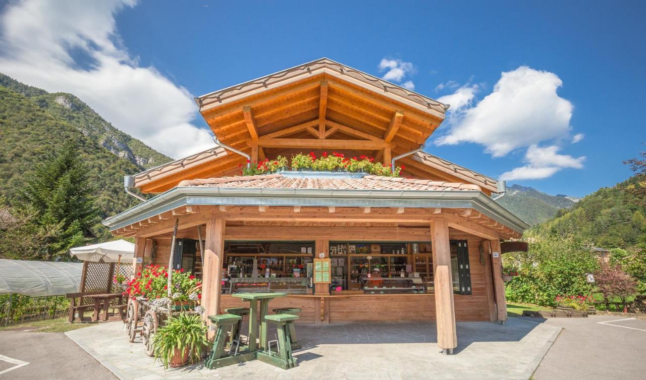 B&B Dalla Fattoria Della Patty Pieve Di Ledro Zewnętrze zdjęcie